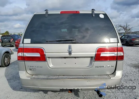 2007 Lincoln Navigator L z USA, uszkodzony, nr VIN 5LMFL27577LJ09734